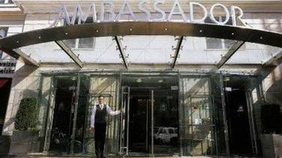 Hotel Ambassador Exterior