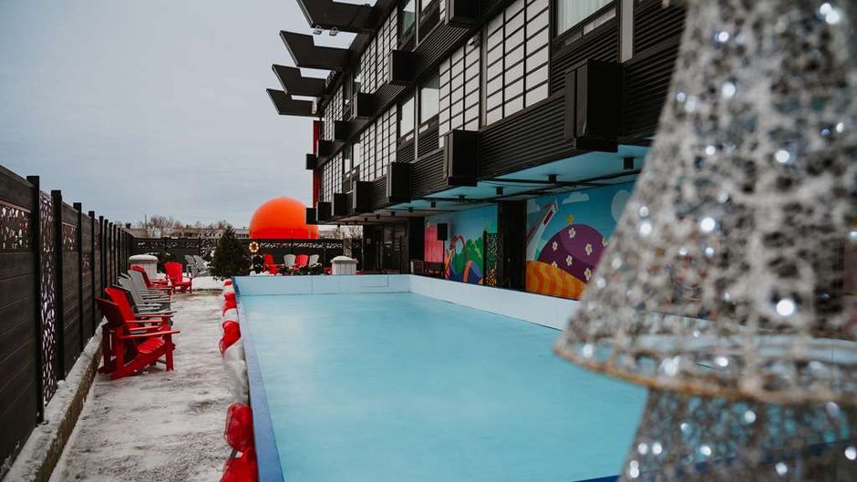 Hotel Ruby Foo's Pool