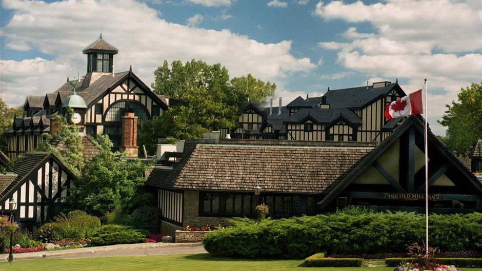 Old Mill Toroto Exterior