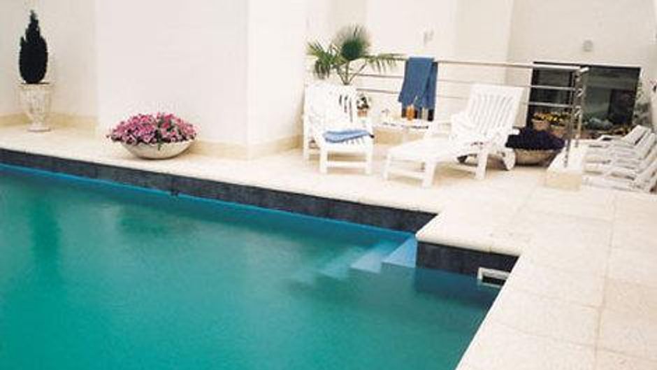 Argenta Tower Hotel & Suites Pool