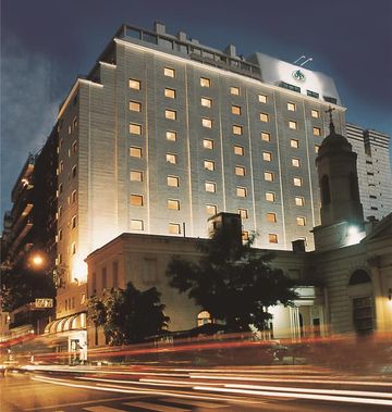 Argenta Tower Hotel & Suites
