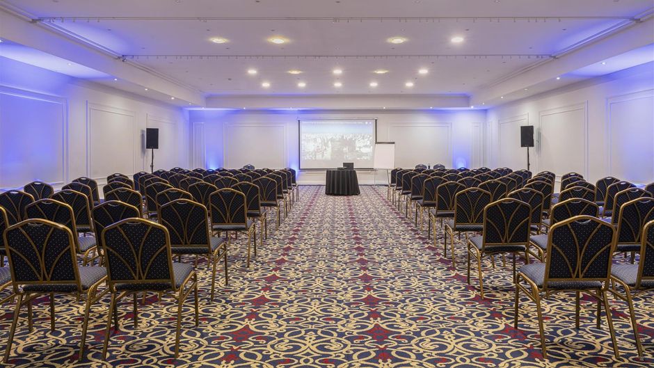 Argenta Tower Hotel & Suites Ballroom