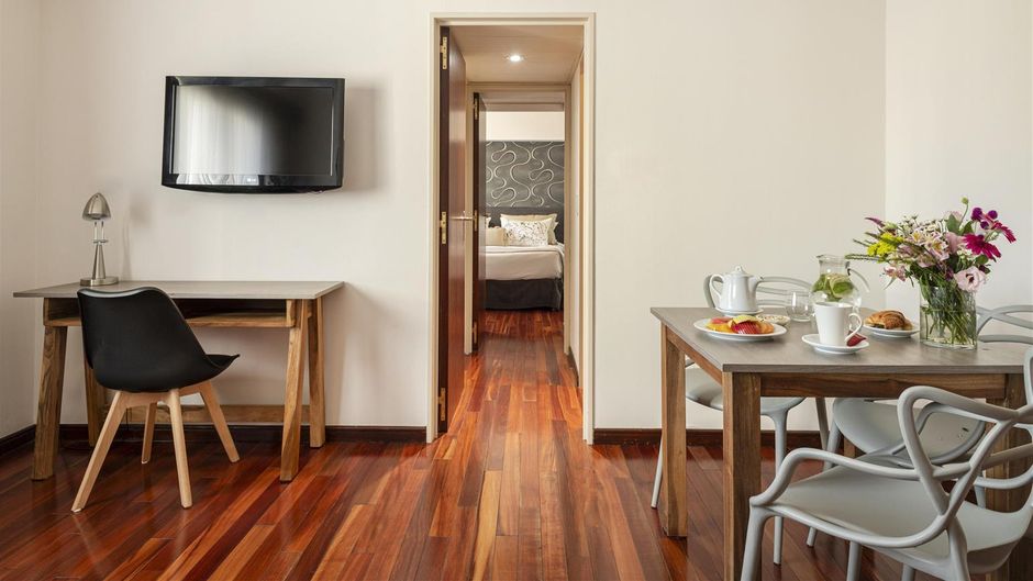 Argenta Tower Hotel & Suites Suite