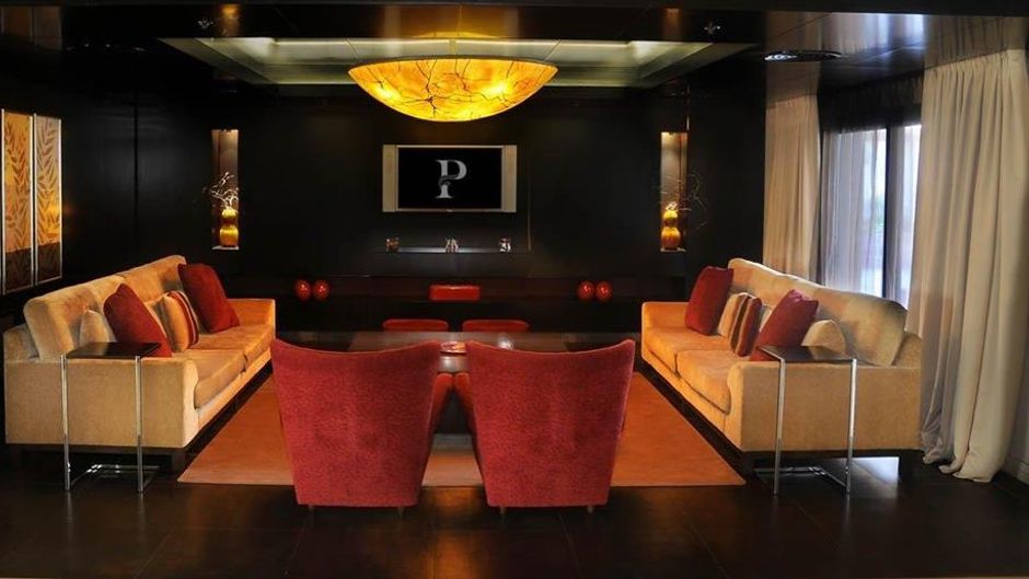 Panoramic Grand Hotel Lobby