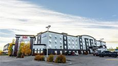 Service Plus Inns & Suites