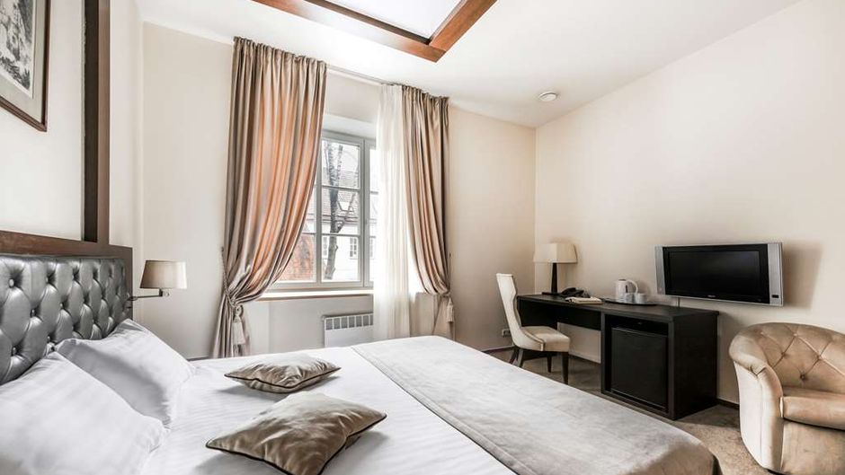 Hotel Amberton Cozy Restaurant