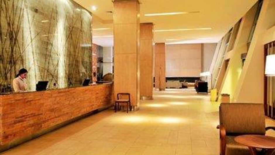 Hotel Pedro de Valdivia Lobby