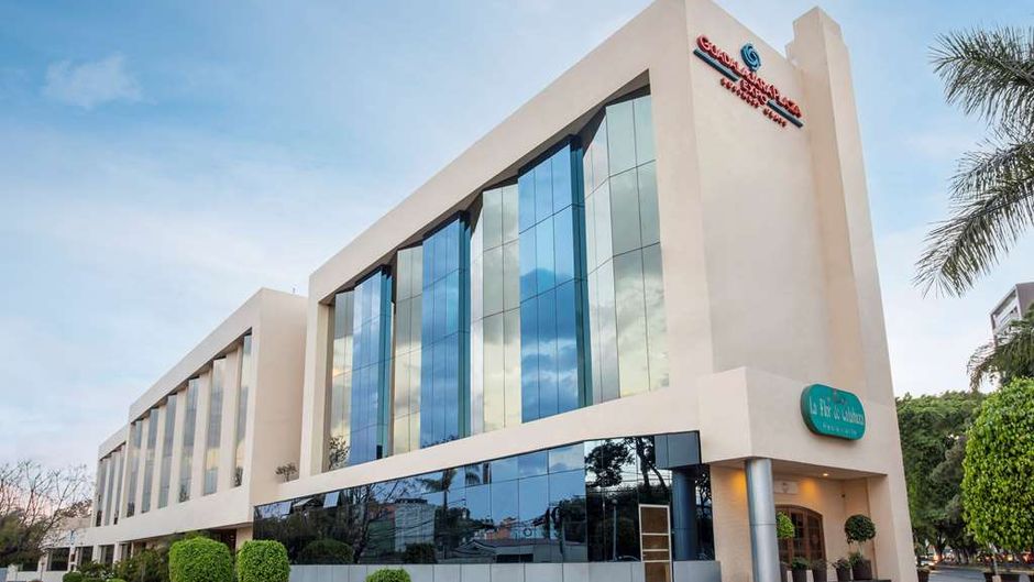 Guadalajara Plaza Expo Business Class Exterior