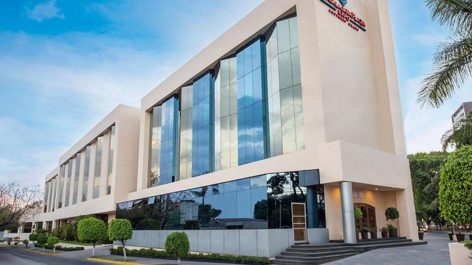 Guadalajara Plaza Expo Business Class Exterior