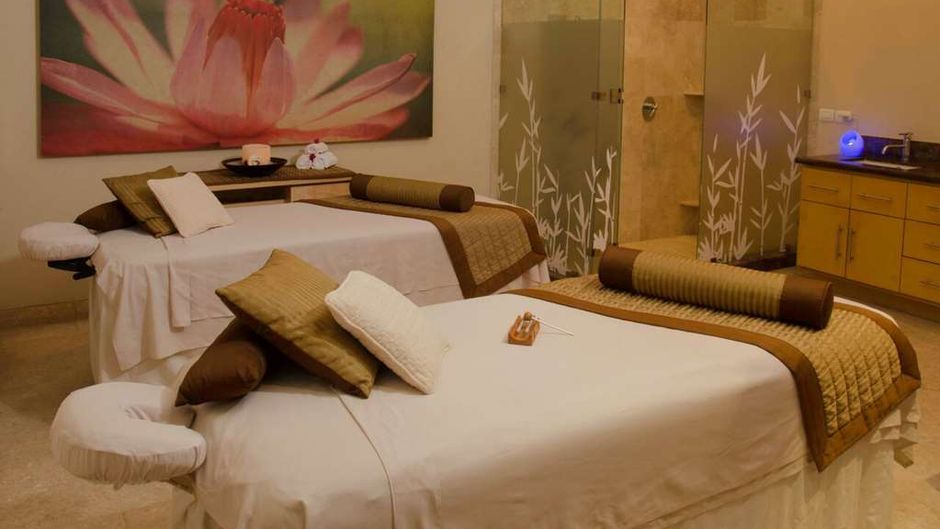 Sunset Plaza Beach Resort & Spa Spa