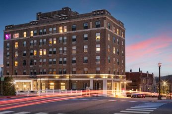 The Landmark Inn
