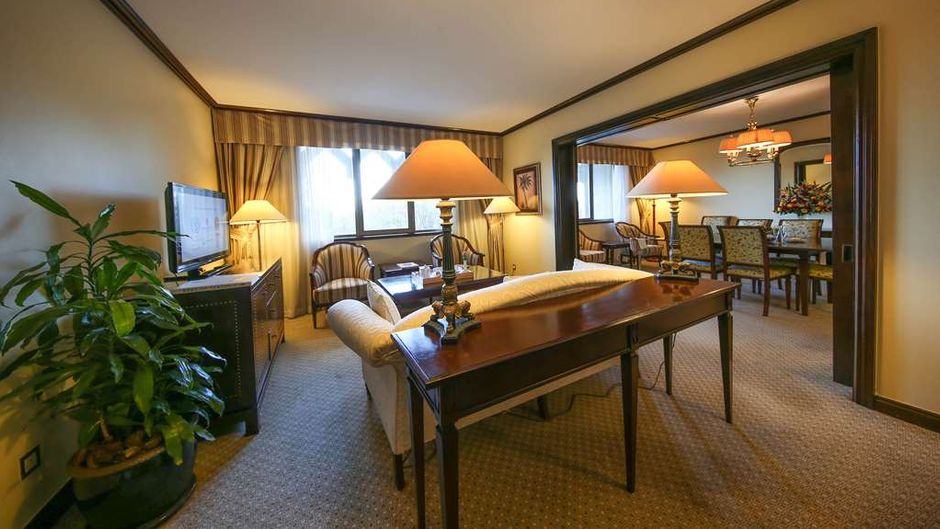 Serena Hotel - Dar es Salaam Suite