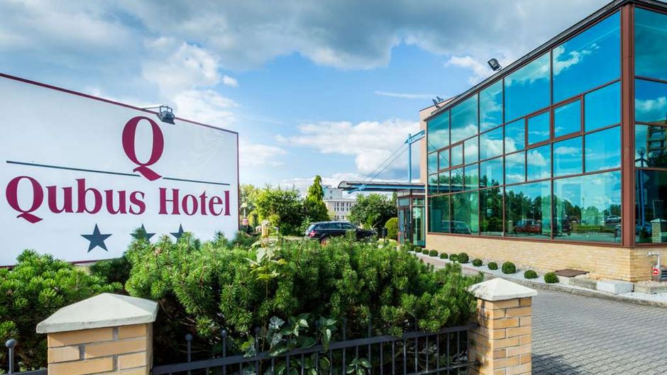 Qubus Hotel Exterior