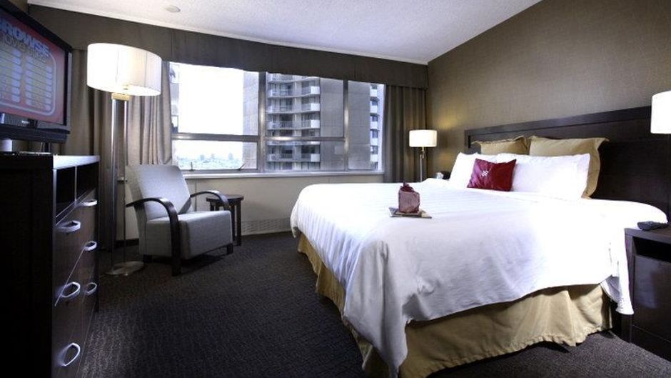 Chateau Lacombe Hotel Room