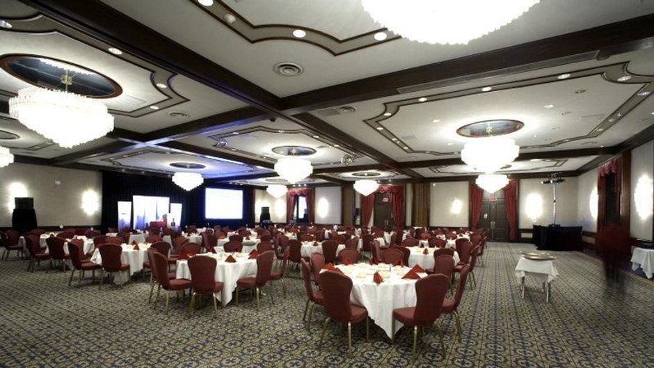 Chateau Lacombe Hotel Restaurant