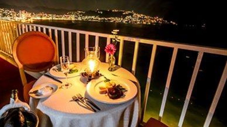 Krystal Beach Acapulco Restaurant