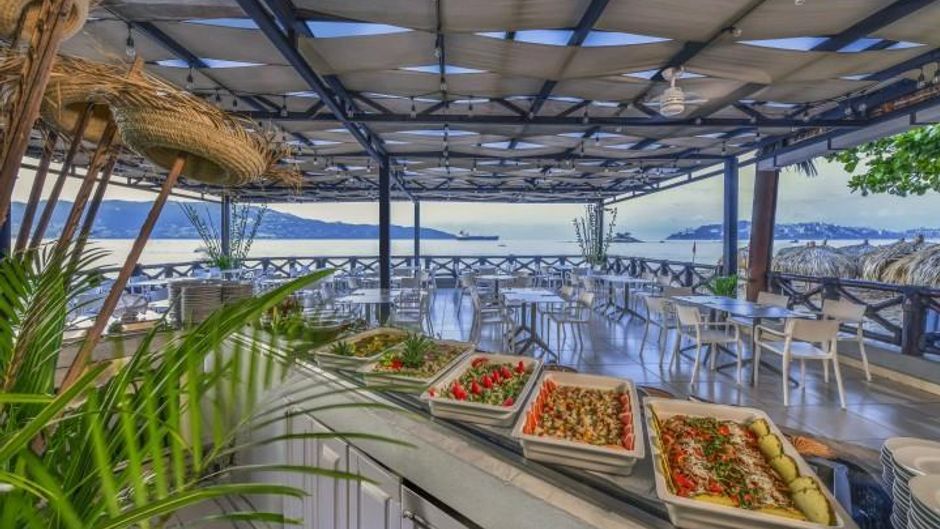 Krystal Beach Acapulco Restaurant