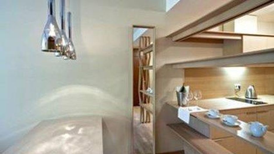 Mana Suites & Sea Lobby