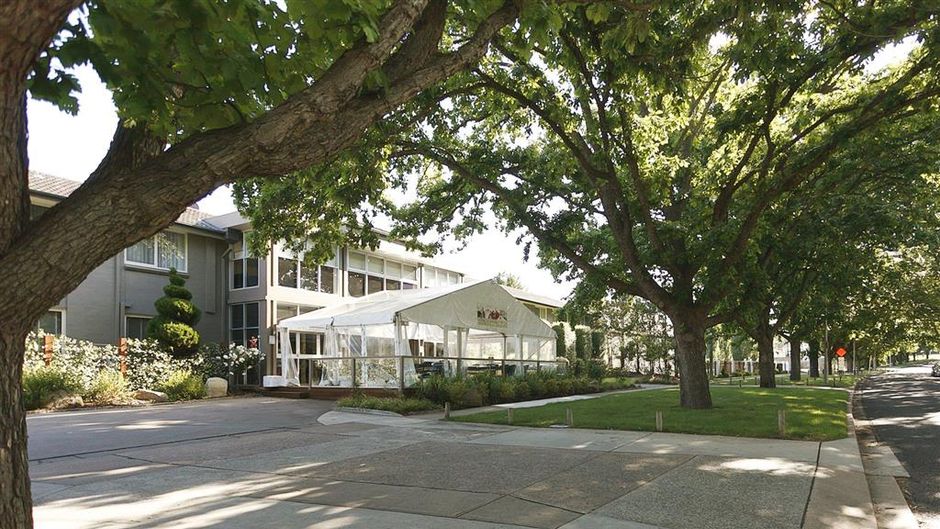 Forrest Hotel & Apartments Exterior