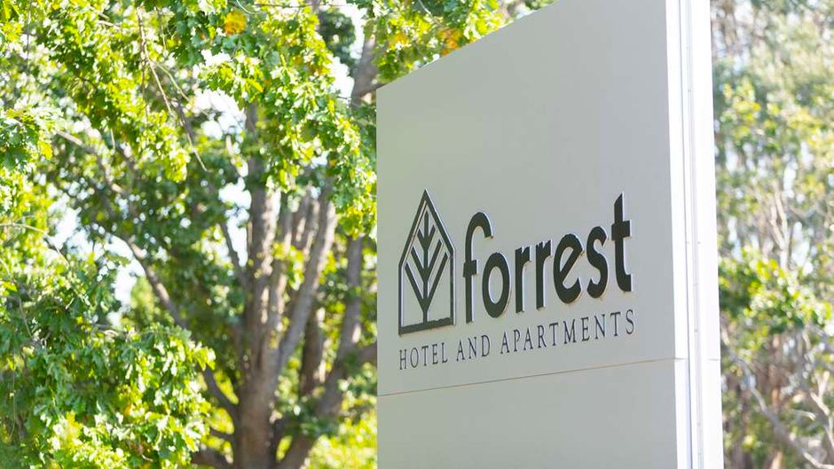Forrest Hotel & Apartments Exterior