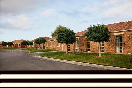 Country Club Villas