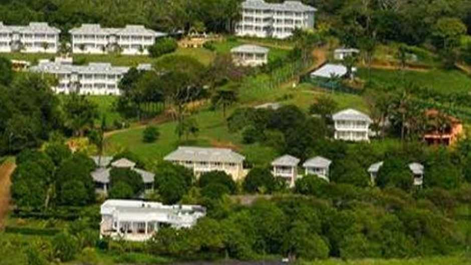Sanctuary Resort & Spa Exterior