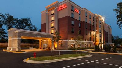 Hampton Inn & Suites, Camp Springs