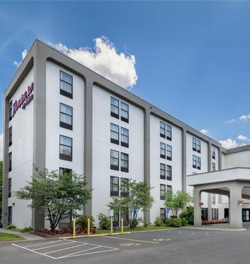 Hampton Inn Albany-Wolf Rd (Airport)