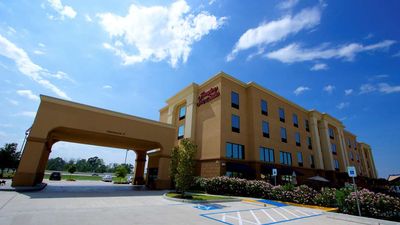 Hampton Inn & Suites Tomball
