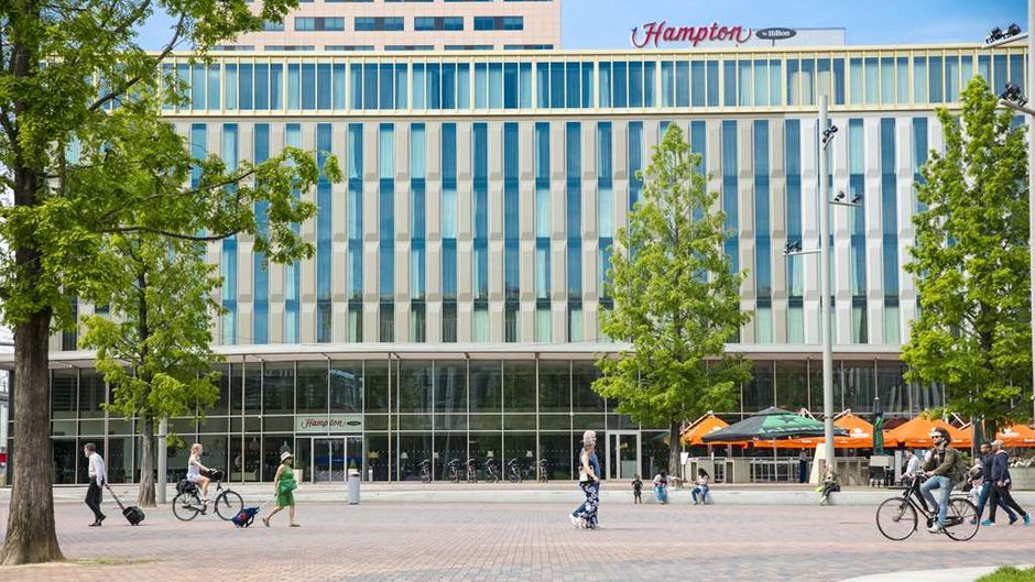 Hampton by Hilton Amsterdam Arena Exterior