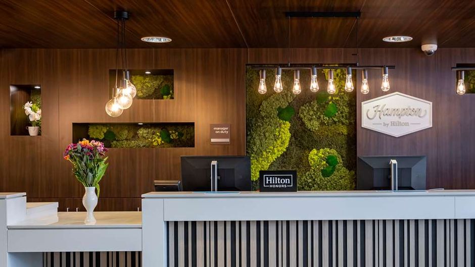 Hampton by Hilton Amsterdam Arena Lobby