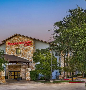 Hampton Inn & Suites Austin-Lakeway