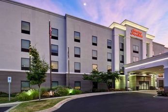 Hampton Inn & Suites Columbia South