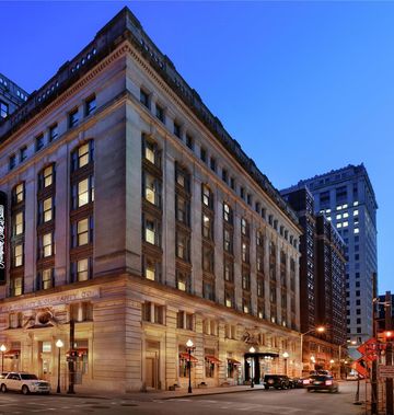 Hampton Inn & Suites Inner Harbor