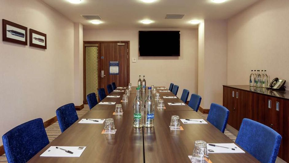 Hampton by Hilton Birmingham Jewellery Meeting