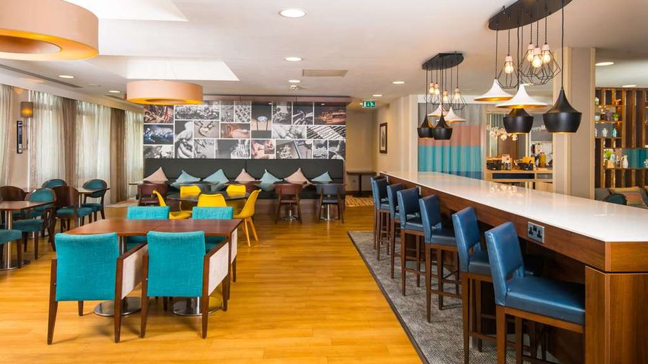 Hampton by Hilton Birmingham Jewellery Restaurant