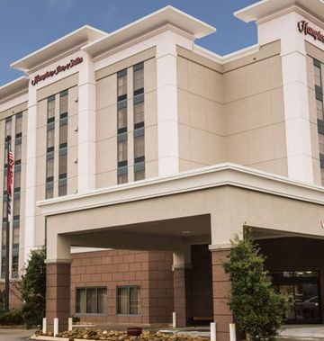Hampton Inns & Suites Nashville Arpt