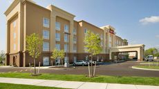 Hampton Inn & Suites Buffalo Airport