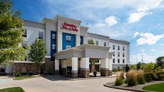 Hampton Inn & Suites Canton