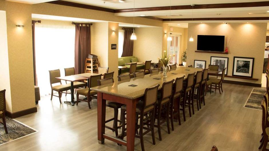 Hampton Inn by Hilton Ciudad Victoria Lobby