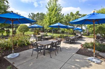 Hilton Chicago/Oak Brook Hills Resort