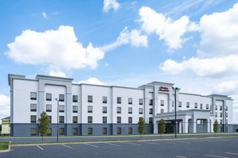 Hampton Inn & Suites Cedar Rapids-North
