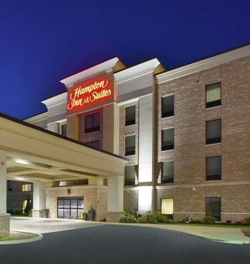 Hampton Inn & Suites Elyria