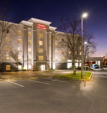 Hampton Inn & Suites Charlotte/Airport