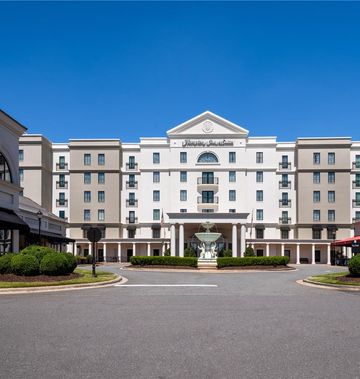 Hampton Inn & Suites South Park
