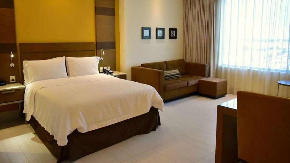 Hampton Inn Ciudad del Carmen Room