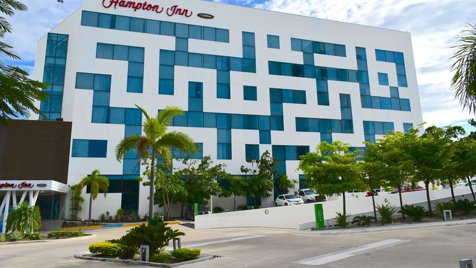 Hampton Inn Ciudad del Carmen Exterior