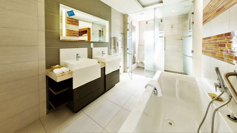 DoubleTree by Hilton Hotel Cape Town Room