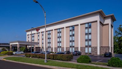 Hampton Inn Charleston Civic Center