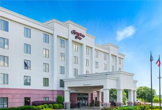 Hampton Inn Columbus-North